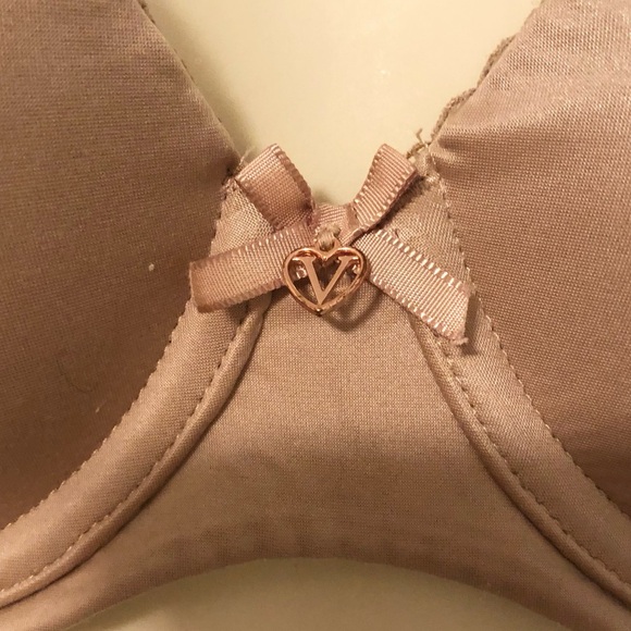 Victoria's Secret Tan Satin Underwire Lined Demi Bra Convertible Straps 32C - Picture 3 of 9